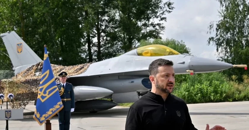 Zelensky Dismisses Ukraine’s Air Force Commander Following F-16 Crash Controversy